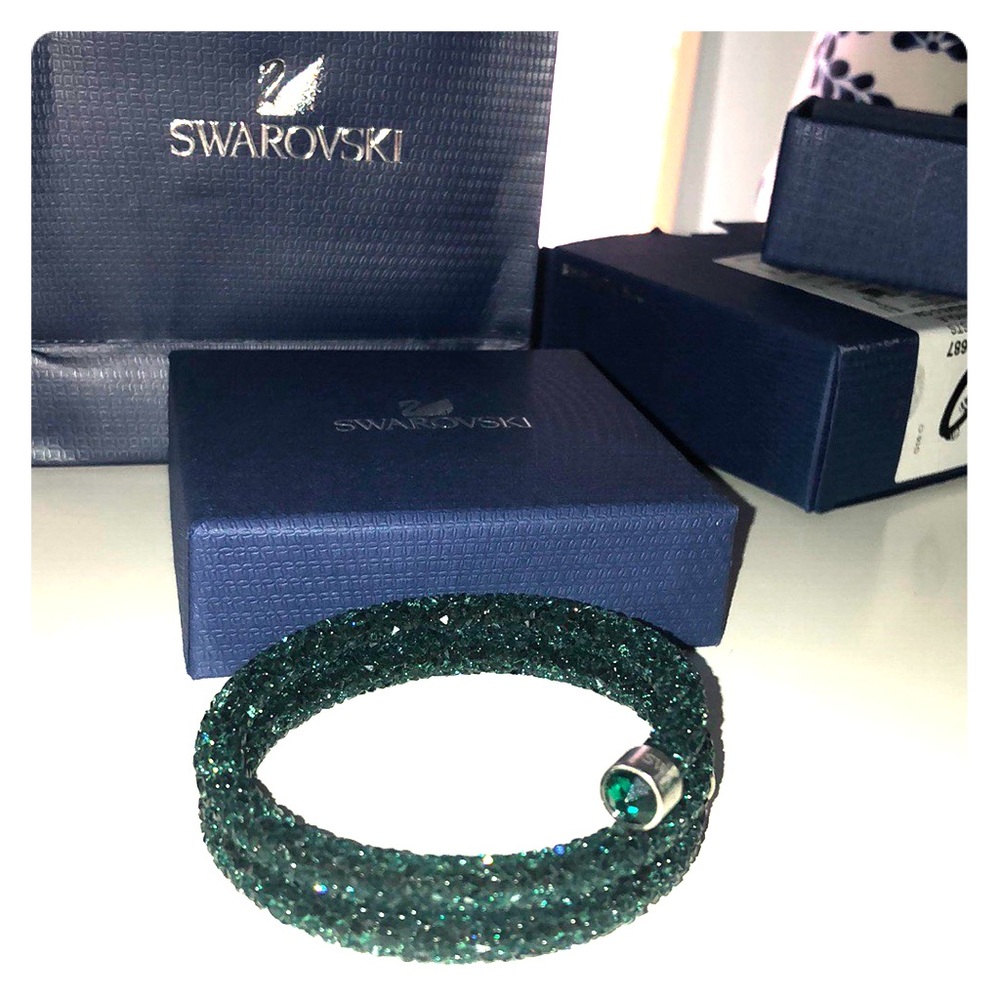 NWT Swarovski bangle bracelet!